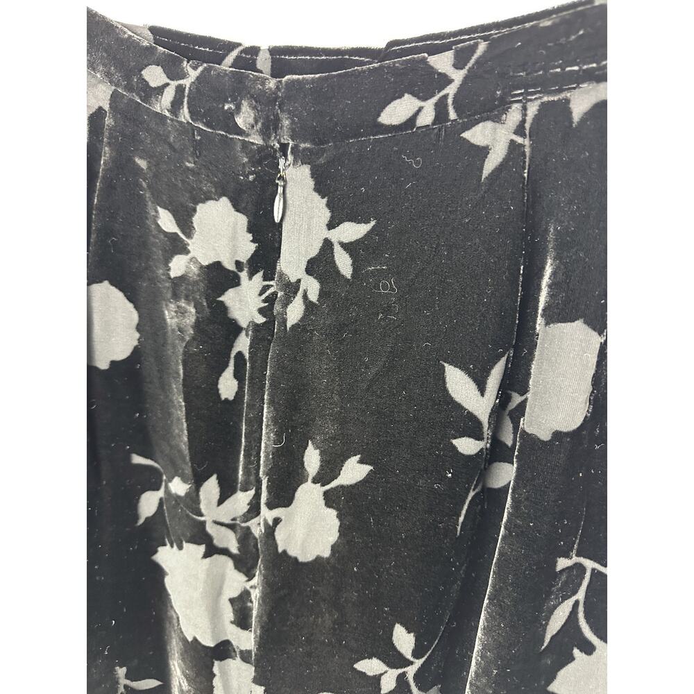 Talbots Black Burnout Velvet Skirt Silk Blend Size 16 Witchy Whimsigoth Fairy - Picture 8 of 11
